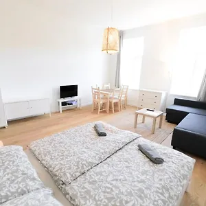  Apartament City - Metro 1160